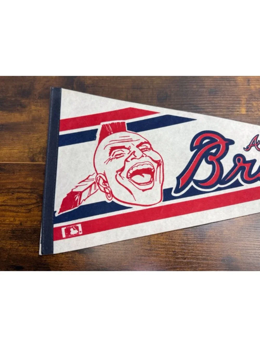 Atlanta Braves Vintage MLB Felt Pennant With Logo 30 inches